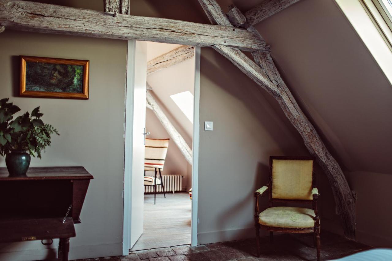 Domaine De La Trigaliere Vila Ambillou Exterior foto
